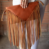 Pochette Frangée « Sahara »cuir Camel